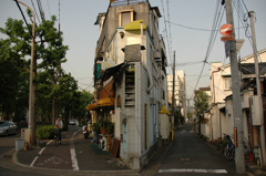 アヴァンギャルド住宅