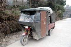 三輪車
