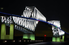 Light-ON Gate Bridge