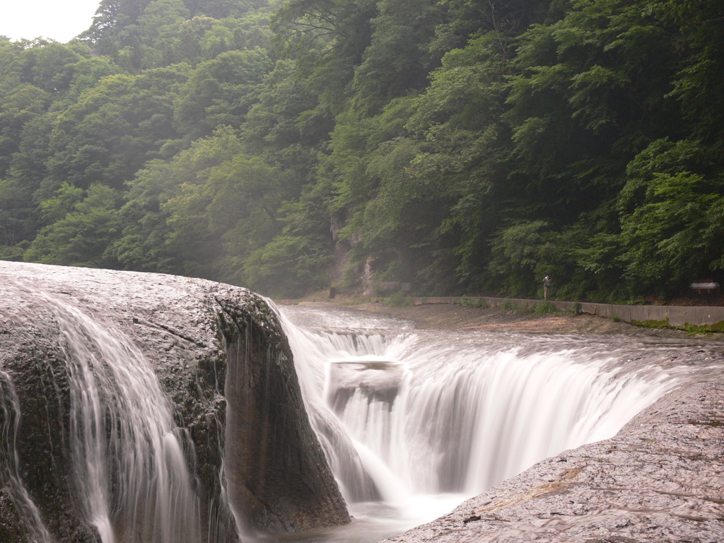 吹割の滝