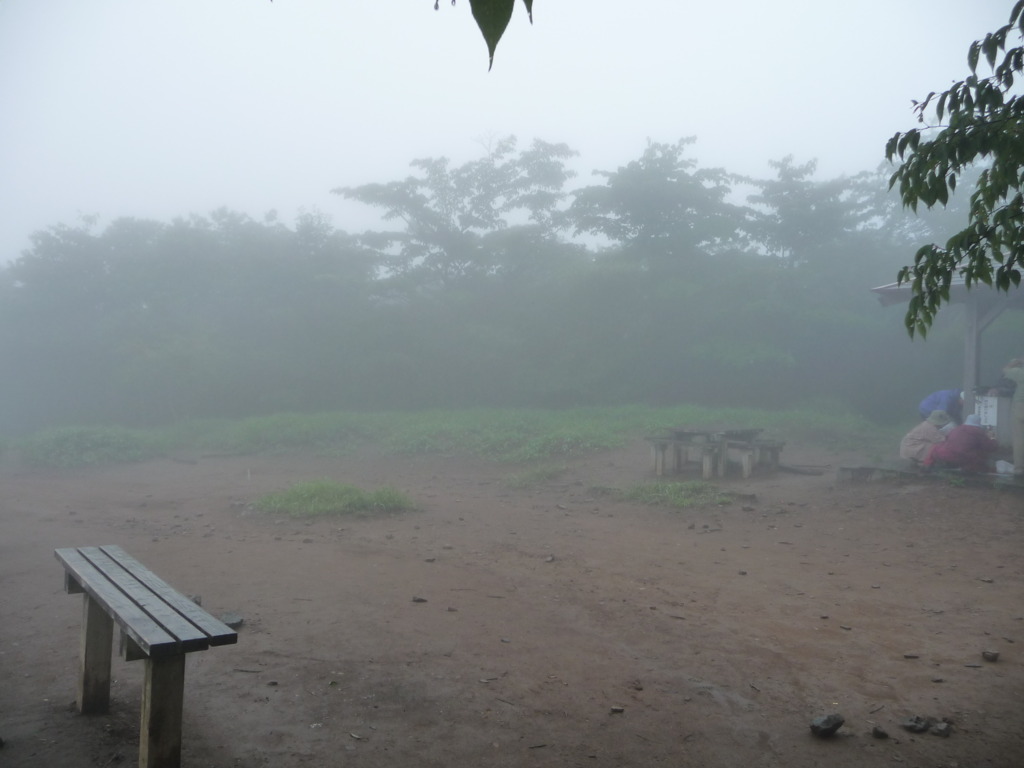 棒ノ折山 山頂広場