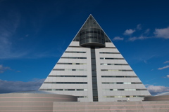 陸奥のピラミッド