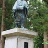 羽黒山頂の松尾芭蕉