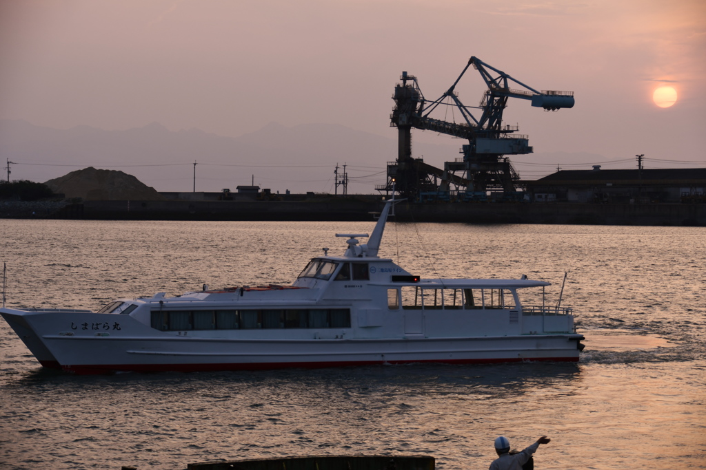 夕刻の三池港