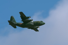 あッＣ－１３０Ｈ輸送機も