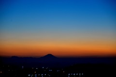 雨上がりの夕暮れ