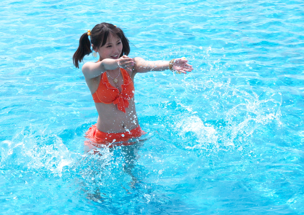 神沢友美110703-0009_8