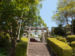 神社の空気は澄んでいる_4