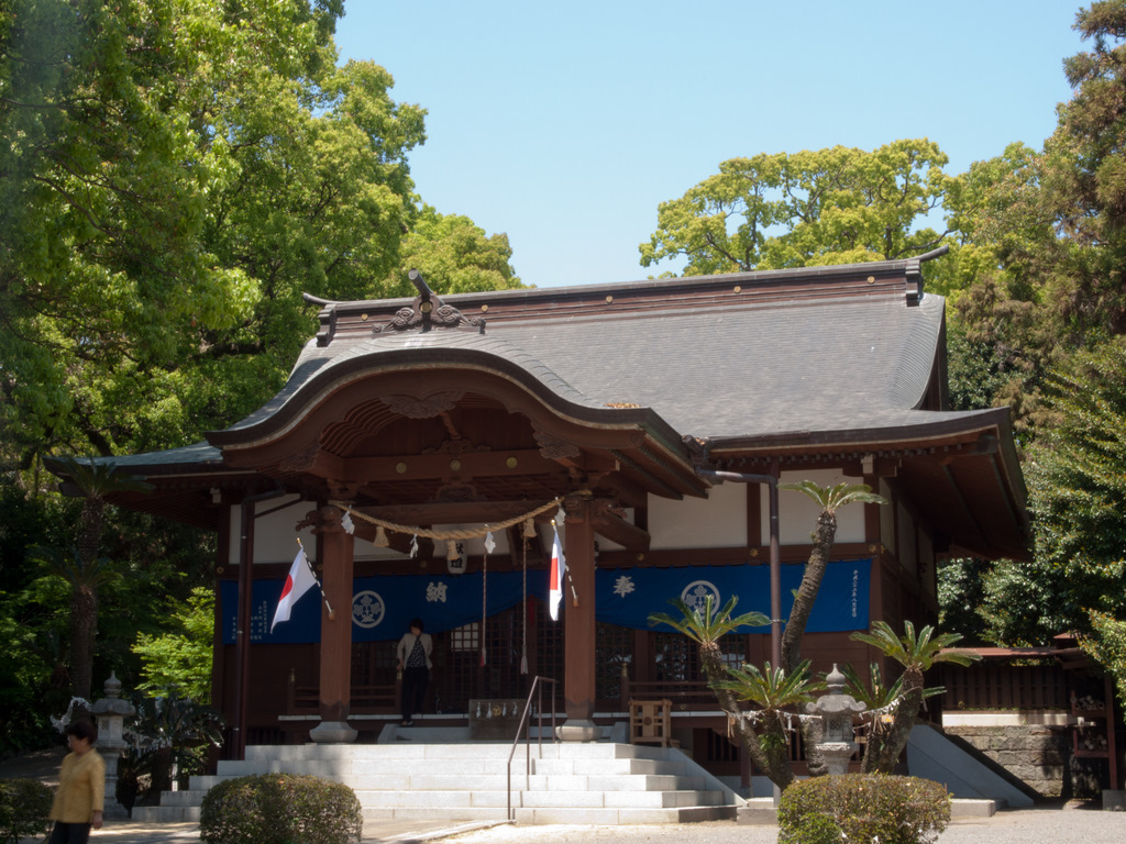 神社の空気は澄んでいる_7