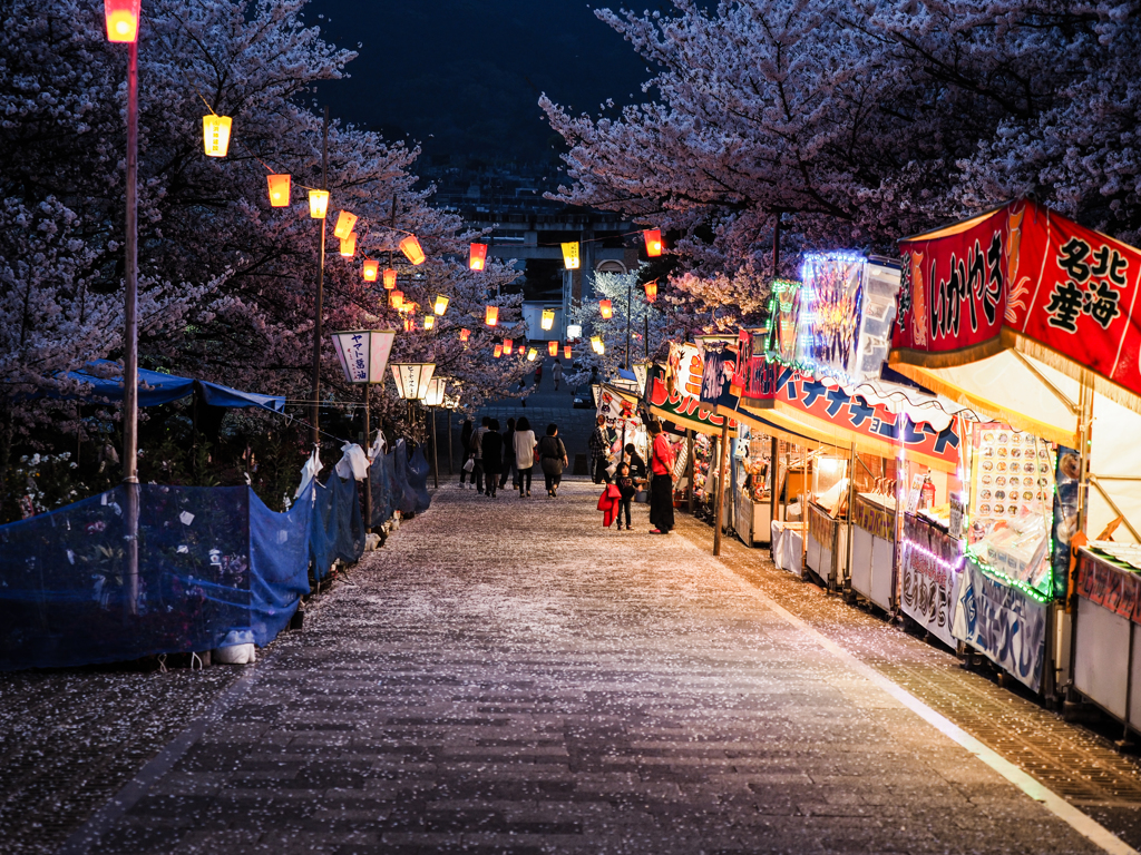 祭も終わり