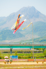 普賢岳を背に