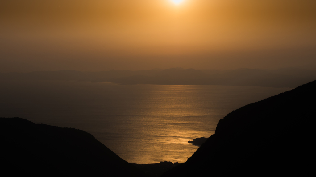 黄金の夕日