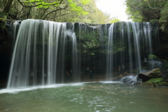 水のカーテン