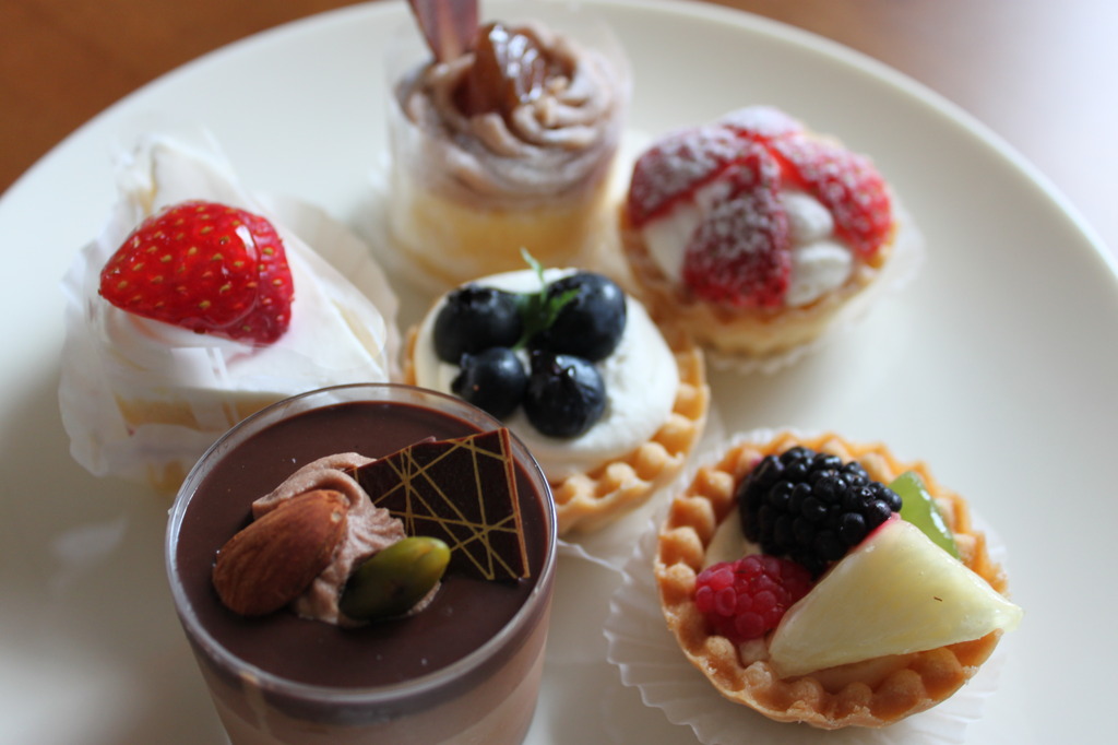 とりどりの。