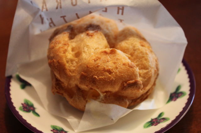 シュークリーム。