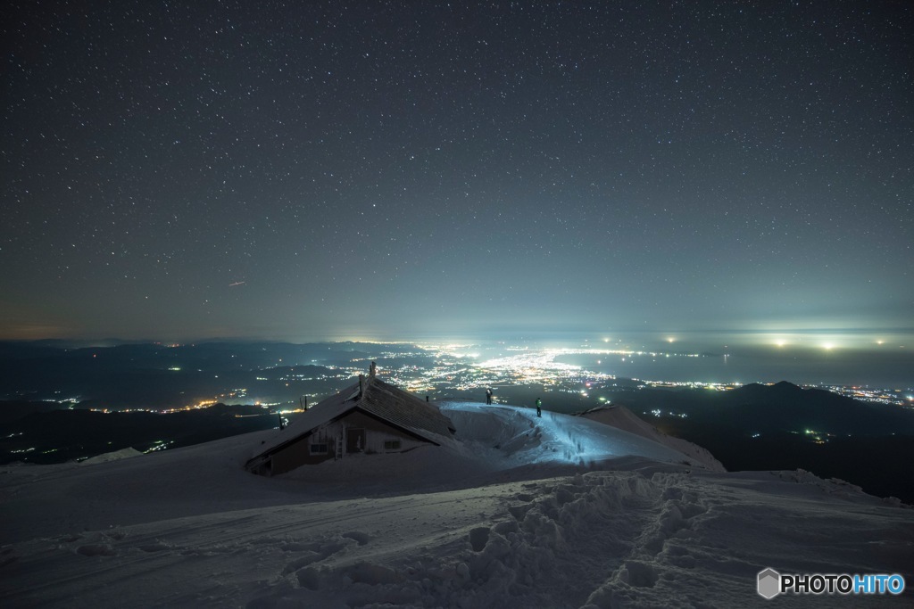 1729mの夜景