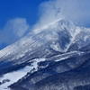 雪雲晴れて