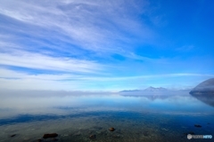 霧晴れゆく猪苗代湖