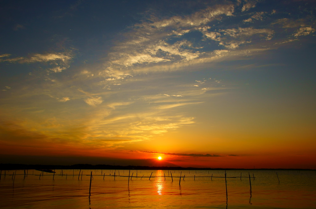 霞ヶ浦と夕日
