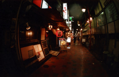 東京魚眼　雨の夜