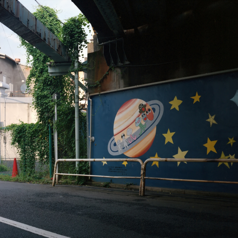 ブロニカと街　未知との遭遇