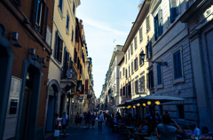 ローマの路地
