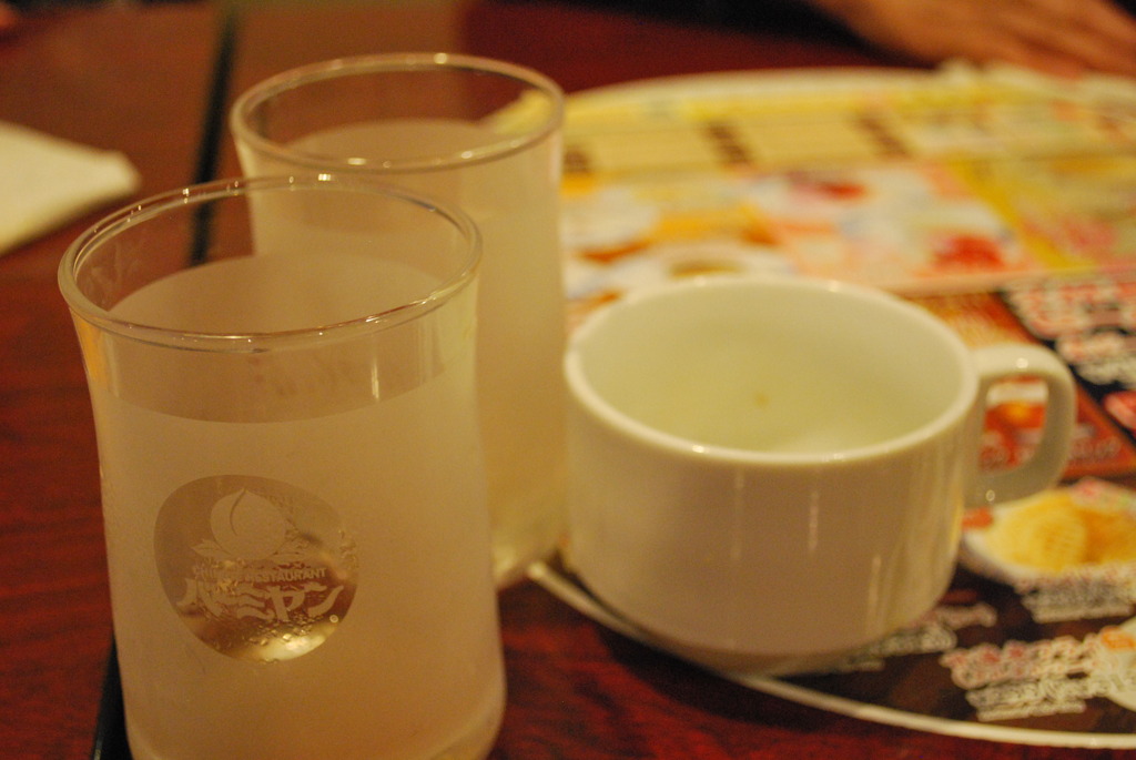 コップとコップとスープカップ
