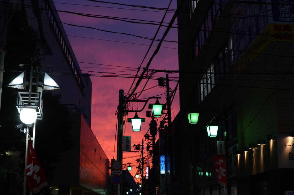 怪しい色