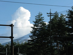 電線と雲