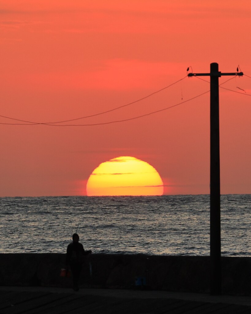 夕日を釣り上げるぞ