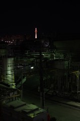 towerのある風景～工場は萌えているか