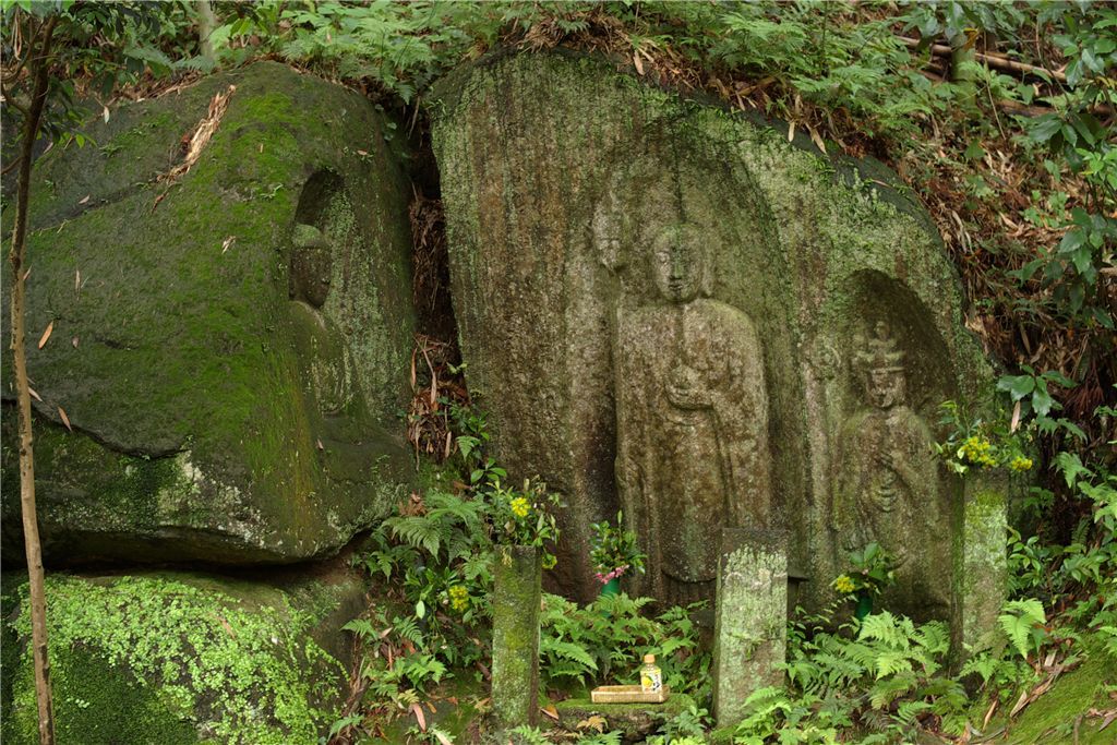 藪の中三尊