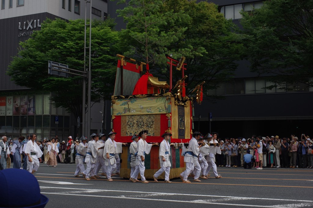 八幡山