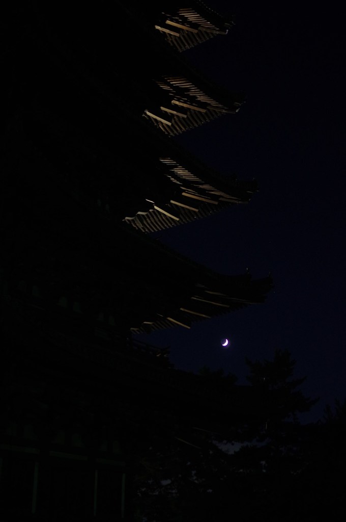 月明五重塔