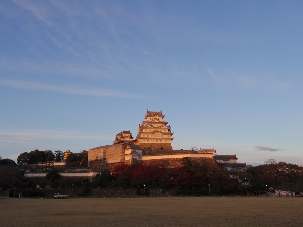 夕照白鷺城