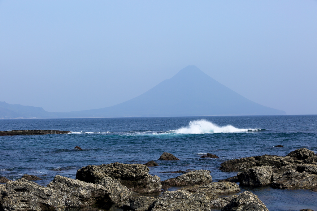Scenery to give Mr.Tora