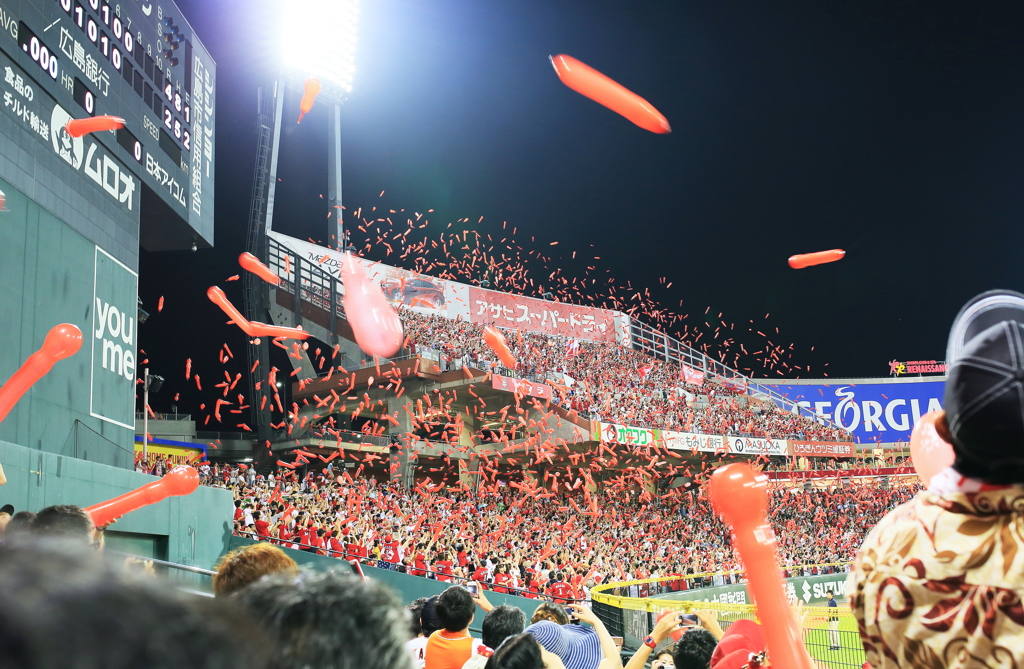 The crimson cheering party!