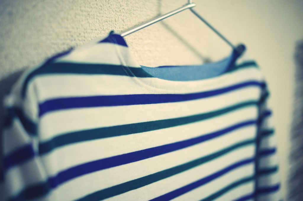 服1