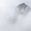 雲上に立つ