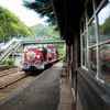 新緑の沢入駅