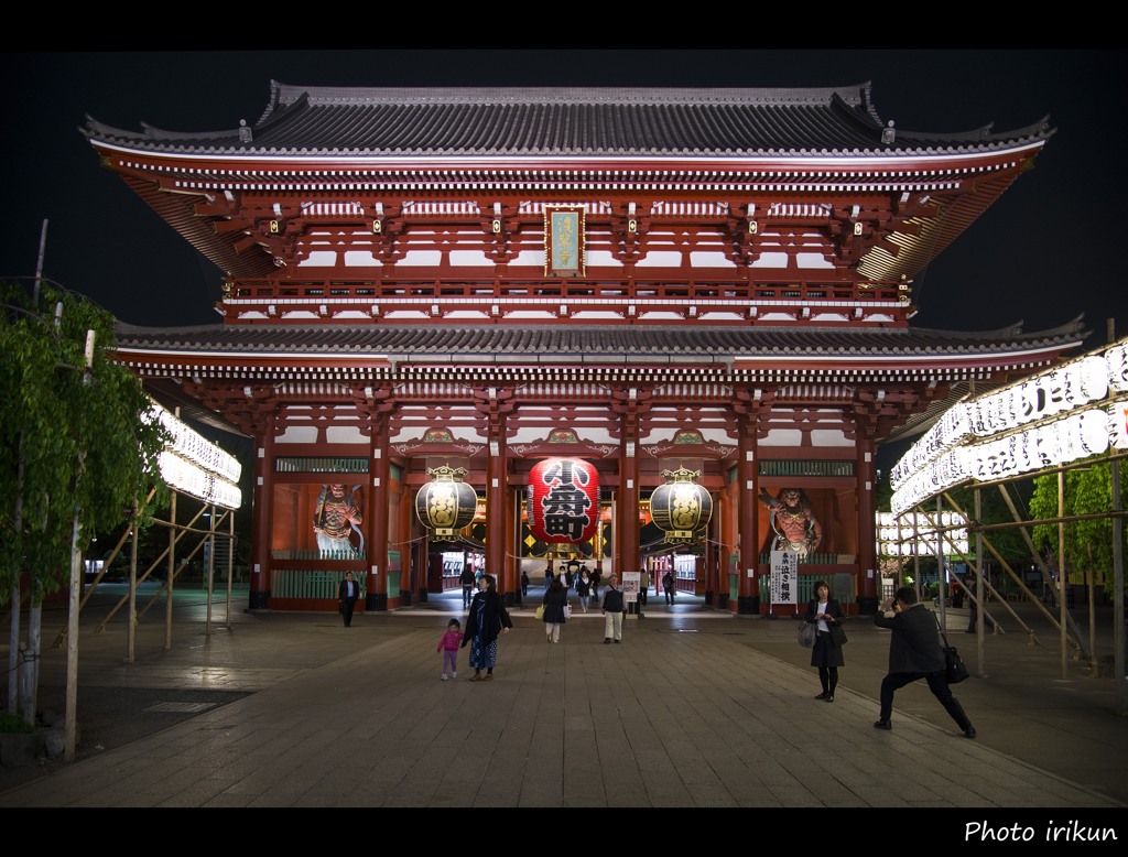 いつもの浅草寺「宝蔵門」