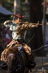 弓を射る ３