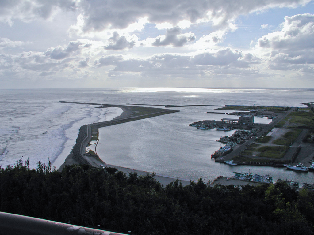 2006-09-25 刑部岬より飯岡漁港を望む