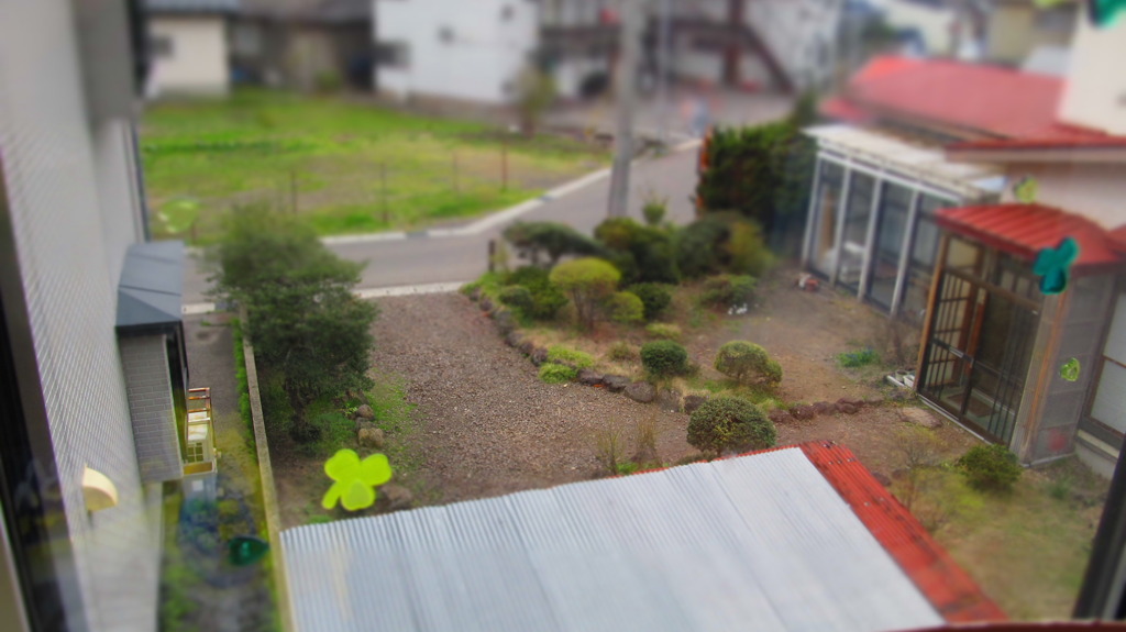 自宅の窓から