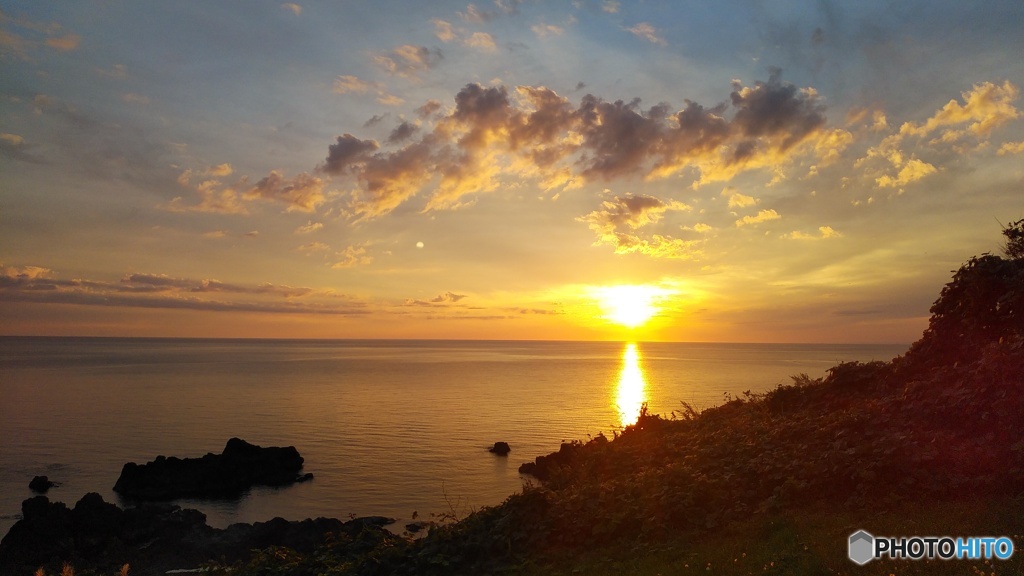 能代市の夕日（とお月さま）