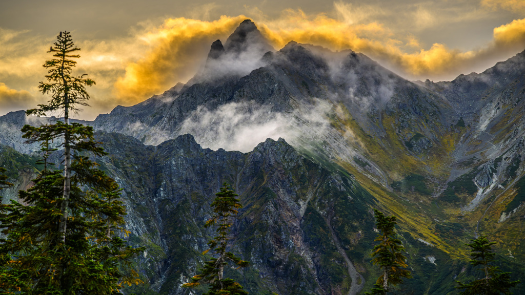 山過ぎる山