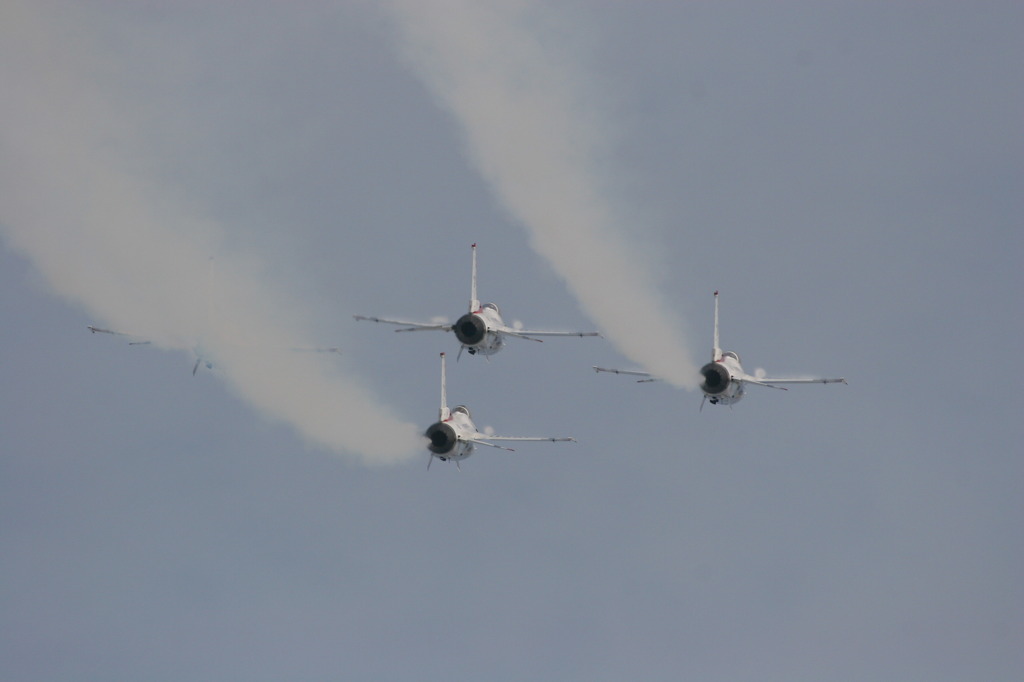 Thunderbirds F-16