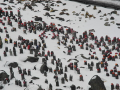 雪中のお地蔵様たち