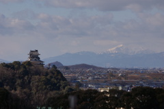 6672 犬山城と伊吹山