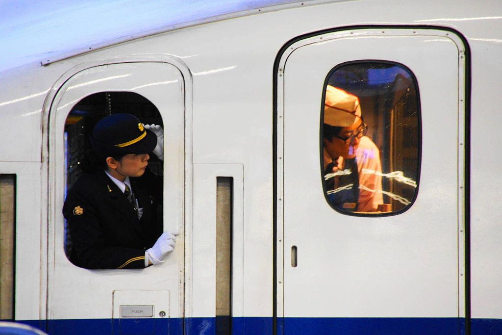 ちょっと田中君！聞こえてるわよ!!